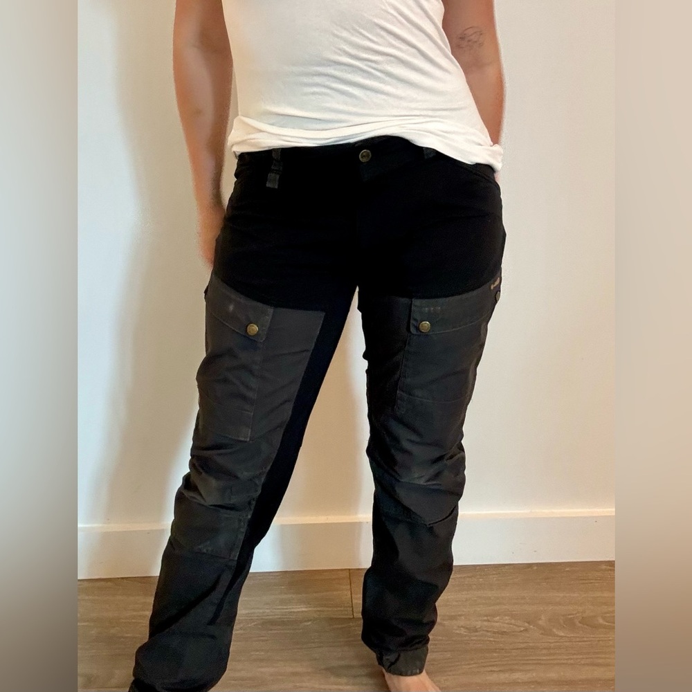 Keb Fjällräven pants, black, medium.